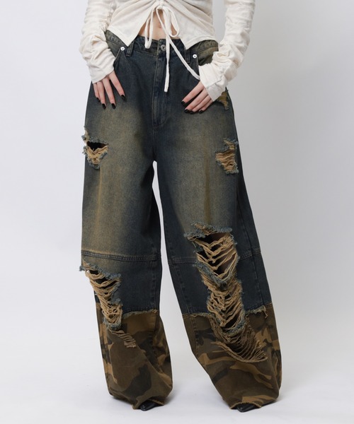 SPIRALGIRL（スパイラルガール）の「ダメージカモフラ切り替えワイドパンツ（デニムパンツ・レディース・ブルー・MEDIUM/SMALL）」の6枚目の写真
