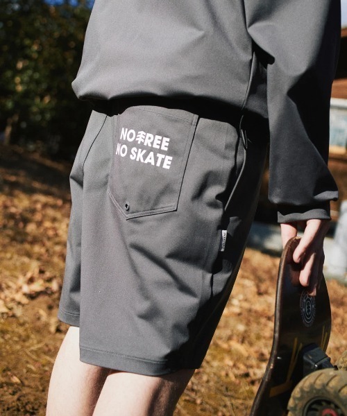 ELEMENT(エレメント)の「ELEMENT メンズ TREE SHORTS ショートパンツ 【2025年秋冬モデル】/エレメント水陸両用速乾UVケアウエストゴムストレッチバギーショーツ(水着)(その他パンツ・メンズ・ブラック/ホワイト/グレー・X-LARGE/LARGE/MEDIUM)」の10枚目の写真