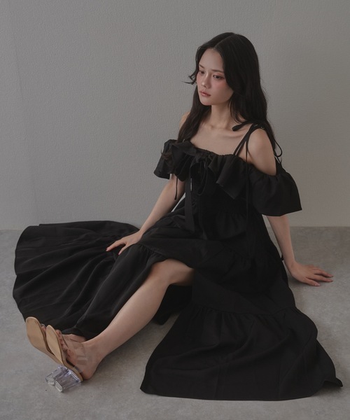 M DOLLY(エムドリー)の「*M DOLLY original* ribbon nuance tiered dress/リボンニュアンスティアードドレス(ワンピース・レディース・ブラック/ベージュ・FREE)」の7枚目の写真