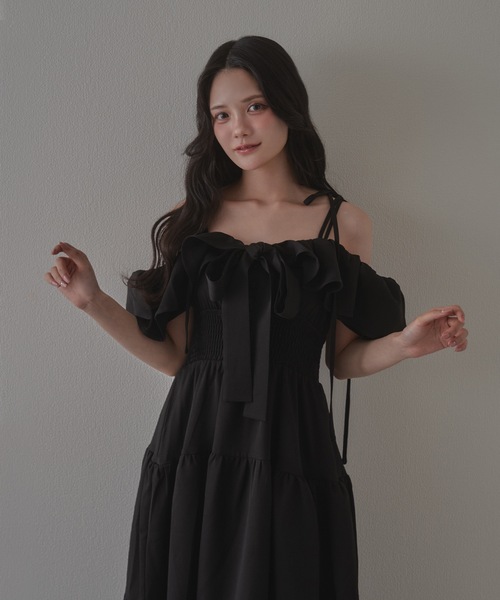 M DOLLY(エムドリー)の「*M DOLLY original* ribbon nuance tiered dress/リボンニュアンスティアードドレス(ワンピース・レディース・ブラック/ベージュ・FREE)」の8枚目の写真