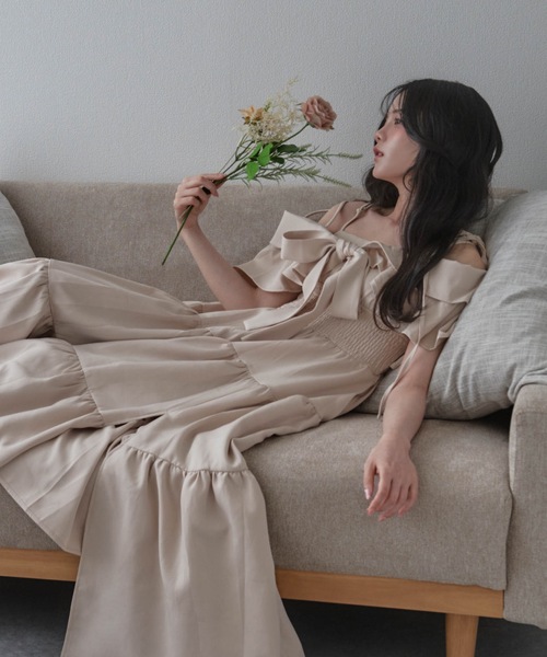 M DOLLY(エムドリー)の「*M DOLLY original* ribbon nuance tiered dress/リボンニュアンスティアードドレス(ワンピース・レディース・ブラック/ベージュ・FREE)」の13枚目の写真
