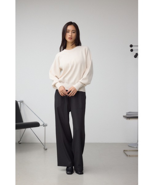 AZUL by moussy（アズールバイマウジー）の「ボリュームスリーブニット（ニット/セーター・レディース・アイボリー/ブラック/ダークグリーン/バーガンディー・FREE）」の8枚目の写真