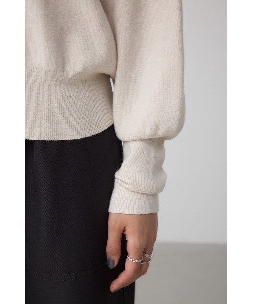 AZUL by moussy（アズールバイマウジー）の「ボリュームスリーブニット（ニット/セーター・レディース・アイボリー/ブラック/ダークグリーン/バーガンディー・FREE）」の14枚目の写真