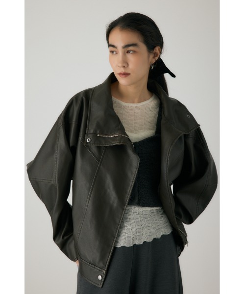 crie conforto(クリーコンフォルト)の「スタンドカラーフェイクレザージャケット 冬服 / アウター(ライダースジャケット・レディース・ブラウン/ブラック・FREE)」の17枚目の写真