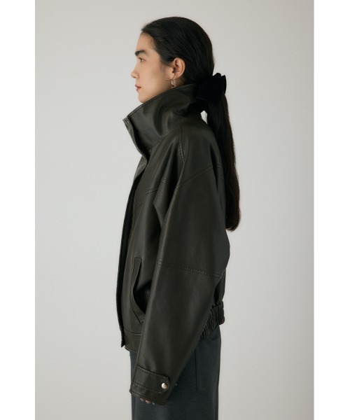 crie conforto(クリーコンフォルト)の「スタンドカラーフェイクレザージャケット 冬服 / アウター(ライダースジャケット・レディース・ブラウン/ブラック・FREE)」の22枚目の写真