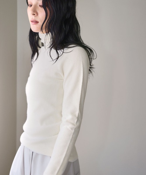 セール】【2025AW】【縫い目のないシームレス】ハイネック カラー