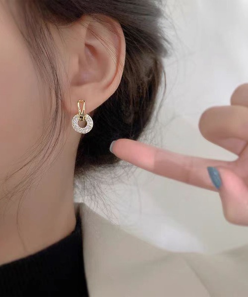 Lace Ladies(レースレディース)の「パヴェ サークル モチーフ スタッド ピアス(ピアス(両耳用)・レディース・ピンク/シルバー/ゴールド・FREE)」の2枚目の写真