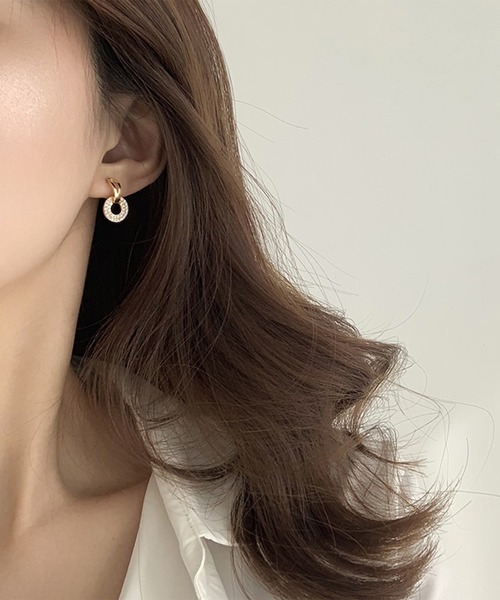 Lace Ladies(レースレディース)の「パヴェ サークル モチーフ スタッド ピアス(ピアス(両耳用)・レディース・ピンク/シルバー/ゴールド・FREE)」の4枚目の写真