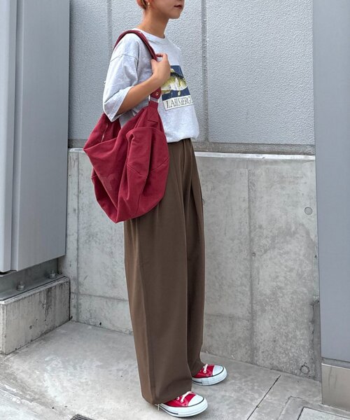 CIAOPANIC TYPY(チャオパニックティピー)の「【新色追加/3サイズ展開】タックボリュームワイドスラックス(スラックス・レディース・グレー/ネイビー/ブラック/ブラック系その他/ブラウン・SMALL/LARGE/MEDIUM)」の22枚目の写真