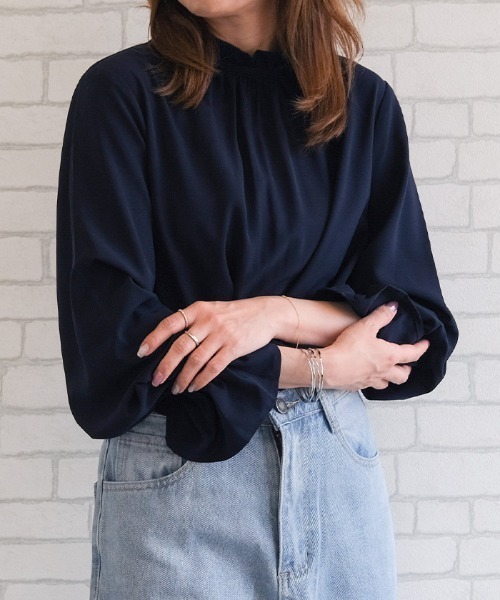 aquagarage(アクアガレージ)の「フリルスタンドカラーブラウス(シャツ/ブラウス・レディース・ブラック/ホワイト/ネイビー・L/M)」の12枚目の写真