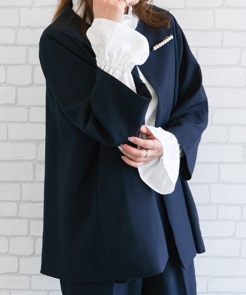 aquagarage(アクアガレージ)の「フリルスタンドカラーブラウス(シャツ/ブラウス・レディース・ブラック/ホワイト/ネイビー・L/M)」の7枚目の写真