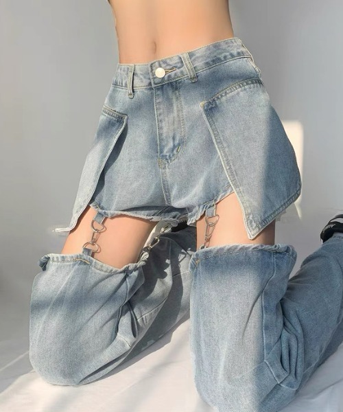 CELENA BEATS(セレナビーツ)の「チェーン付き セパレート デニム パンツ(デニムパンツ・レディース・ブラック/ブルー・S/M)」の10枚目の写真