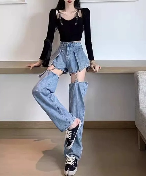 CELENA BEATS(セレナビーツ)の「チェーン付き セパレート デニム パンツ(デニムパンツ・レディース・ブラック/ブルー・S/M)」の15枚目の写真