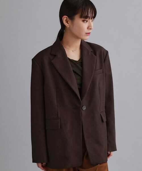 OPAQUE.CLIP(オペークドットクリップ)の「【es】ビッグテーラードジャケット【UVケア/洗濯機OK】(テーラードジャケット・レディース・ブラック/ブラウン系その他・00)」の2枚目の写真