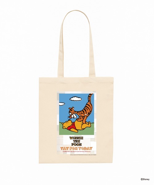 Disney(ディズニー)の「Pooh / TOTE Designed by NAIJEL GRAPH(トートバッグ・メンズ・ブラック/ホワイト・FREE)」の1枚目の写真