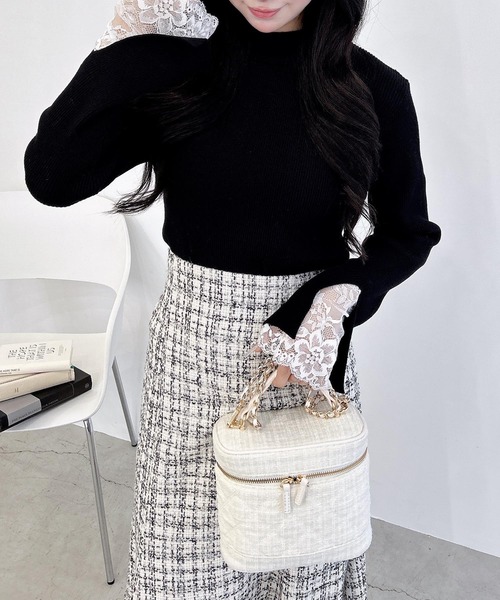 INGNI（イング）の「袖スリットレースニット（ニット/セーター・レディース・ブラック/アイボリー/チャコールグレー/ボルドー・M）」の9枚目の写真