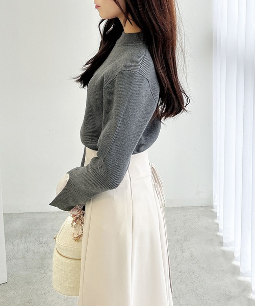 INGNI（イング）の「袖スリットレースニット（ニット/セーター・レディース・ブラック/アイボリー/チャコールグレー/ボルドー・M）」の18枚目の写真