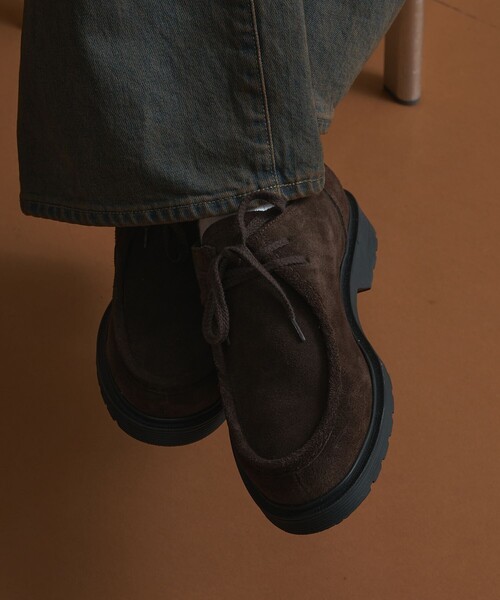 PUBLIC TOKYO（パブリックトウキョウ）の「エアクッションソールチロリアン（ローファー・メンズ・ブラック/ブラウン/チャコールグレー・1/2/3）」の3枚目の写真