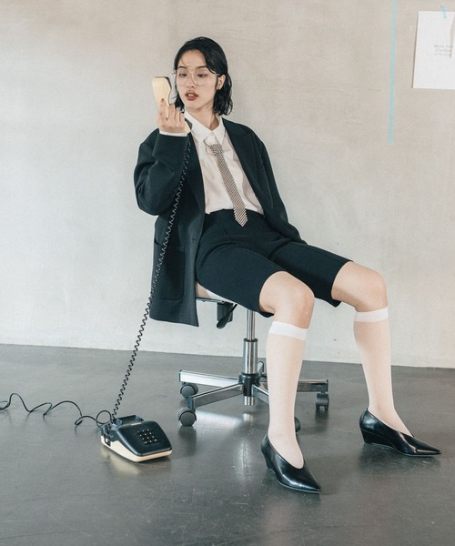 LEPSIM(レプシィム)の「《オフィスライン》12ゲージピンタックバイカーパンツ 587919(その他パンツ・レディース・グレー/ブラック・FREE)」の18枚目の写真
