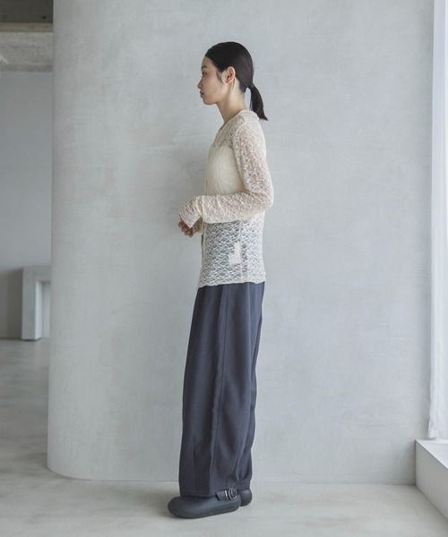 feepur(フェピュール)の「襟付レースカーディガン(カーディガン/ボレロ・レディース・アイボリー/ブラック・MEDIUM)」の6枚目の写真