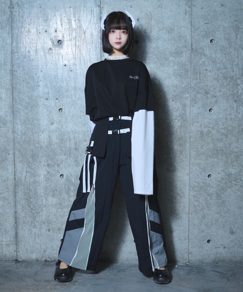 Re:CRYPT(リクリプト)の「メッシュ切替ラインナイロンワイドパンツ / センタージップ ウエストゴム(その他パンツ・レディース・グレー/ブラック・F)」の3枚目の写真