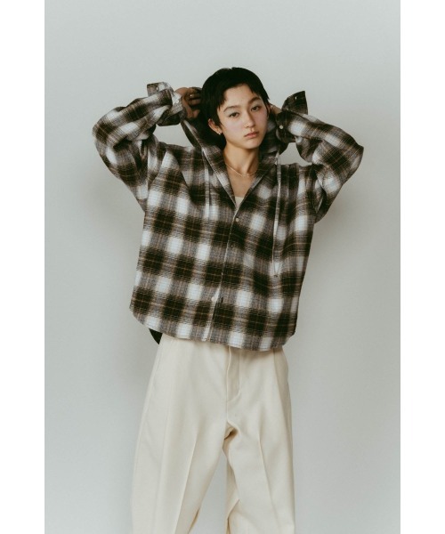 Knuth Marf（クヌースマーフ）の「hooded over shirts(unisex)（Tシャツ/カットソー・レディース・ブラック系その他/ホワイト×ブラウン・FREE）」の9枚目の写真