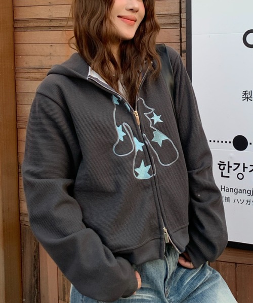 Achic(アシック)の「星柄うさ耳パーカー(パーカー・レディース・グレー/ダークブラウン/ダークブラウン系1/グレー系その他・M)」の19枚目の写真