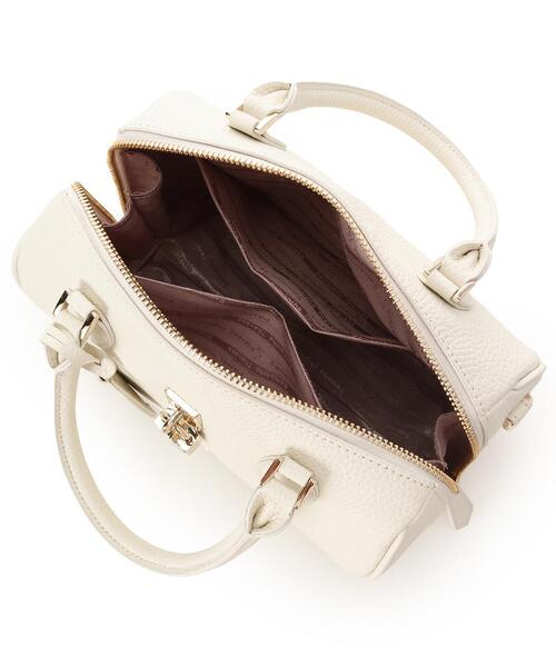 Samantha Thavasa(サマンサタバサ)の「サマンサ レディ パドロック ボストンバッグ(ハンドバッグ・レディース・オフホワイト/ブラック/ピンク/グレイッシュベージュ・FREE)」の14枚目の写真