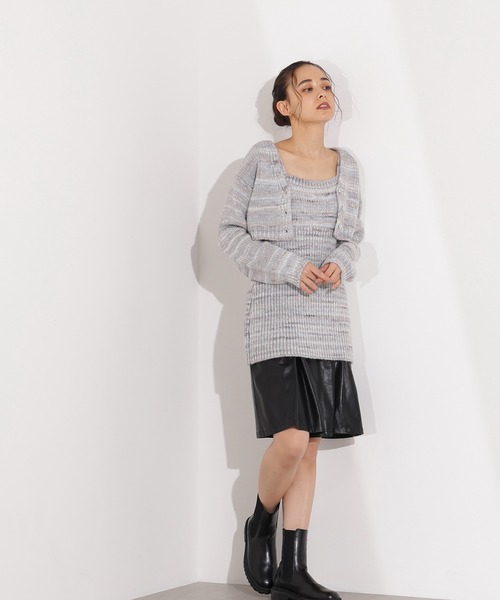 N.(N. Natural Beauty Basic)(エヌエヌナチュラルビューティーベーシック)の「ミックスカラーチュニック&ショートカーディガン(アンサンブル・レディース・チャコールグレー/ベージュ・MEDIUM)」の4枚目の写真