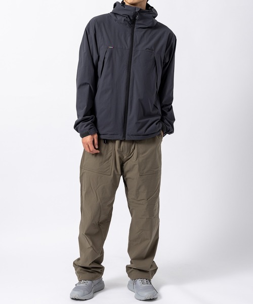 phenix outdoor(フェニックスアウトドア)の「phenix outdoor(フェニックスアウトドア)マイクロリップストップ ハイスペック アウトドア マウンテンパーカー(吸水速乾/撥水性)(マウンテンパーカー・メンズ・ダークグリーン/ダークブルー/チャコール・M/L/XL/S)」の15枚目の写真