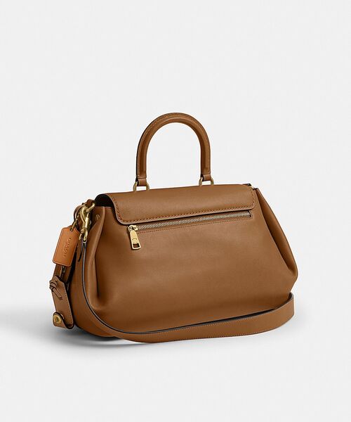 COACH(コーチ)の「スラウチー ローグ トップ ハンドル バッグ(ショルダーバッグ・レディース・ブラウン系その他・ONE)」の6枚目の写真