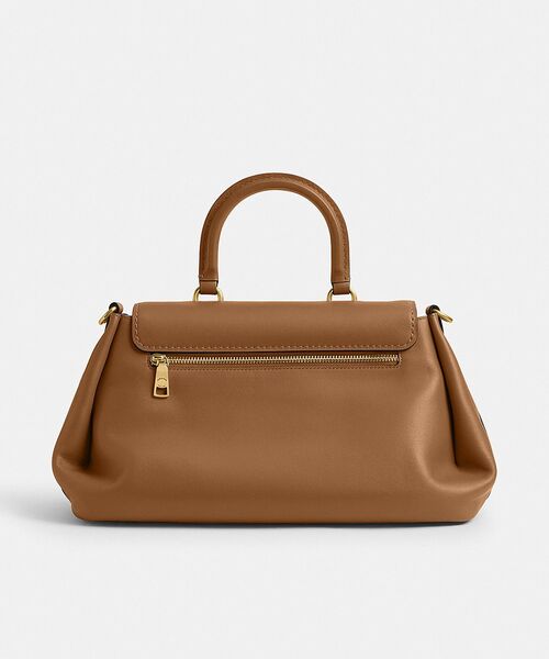 COACH(コーチ)の「スラウチー ローグ トップ ハンドル バッグ(ショルダーバッグ・レディース・ブラウン系その他・ONE)」の7枚目の写真