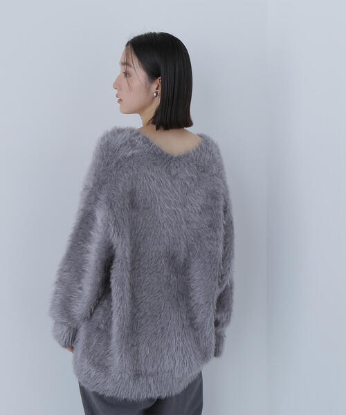 NATURAL BEAUTY BASIC(ナチュラルビューティーベーシック)の「◇ヘアリーラメニットシリーズ Vネックカーディガン(カーディガン/ボレロ・レディース・オレンジ/ベージュ/チャコールグレー・FREE)」の6枚目の写真