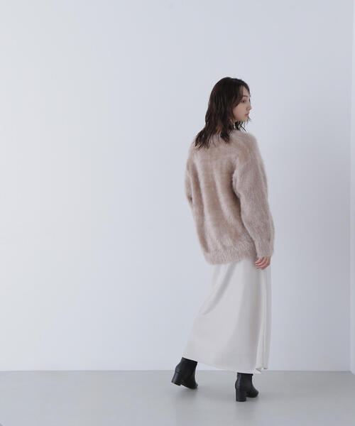 NATURAL BEAUTY BASIC(ナチュラルビューティーベーシック)の「◇ヘアリーラメニットシリーズ Vネックカーディガン(カーディガン/ボレロ・レディース・オレンジ/ベージュ/チャコールグレー・FREE)」の21枚目の写真