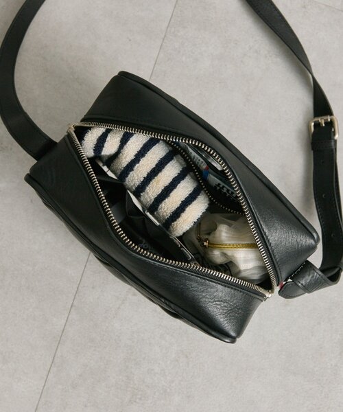 ear PAPILLONNER(イアパピヨネ)の「《本革》ONE.(ワンドット)別注メッシュショルダーバッグ(ショルダーバッグ・レディース・ブラック・FREE)」の10枚目の写真