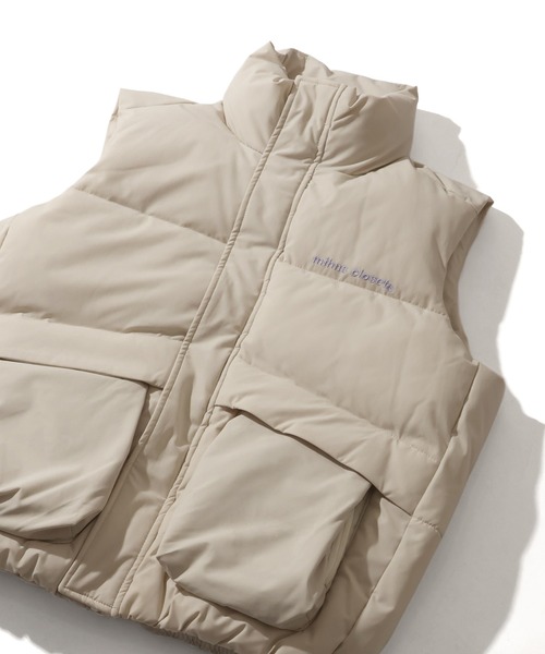 mihns closet（ミンズクローゼット）の「【mihns closet/ミンズクローゼット】 スタンドカラー パデッド ストレッチ ユーティリティポケット ベスト（ダウンベスト・メンズ・ブラック/ブラック系その他2/オフホワイト/セージグリーン/ブラック系その他/ネイビー/クリアブラック/ベージュ・S/M/L/LL）」の15枚目の写真