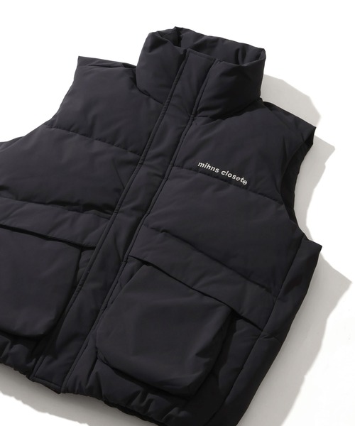 mihns closet（ミンズクローゼット）の「【mihns closet/ミンズクローゼット】 スタンドカラー パデッド ストレッチ ユーティリティポケット ベスト（ダウンベスト・メンズ・ブラック/ブラック系その他2/オフホワイト/セージグリーン/ブラック系その他/ネイビー/クリアブラック/ベージュ・S/M/L/LL）」の13枚目の写真