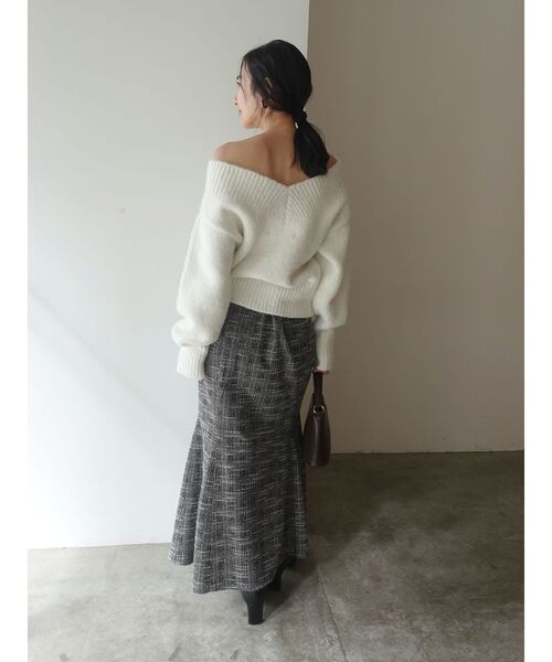 LAGUNAMOON(ラグナムーン)の「カットツイードフロントZIPスカート(スカート・レディース・アイボリー/ブラック・SMALL/MEDIUM)」の17枚目の写真