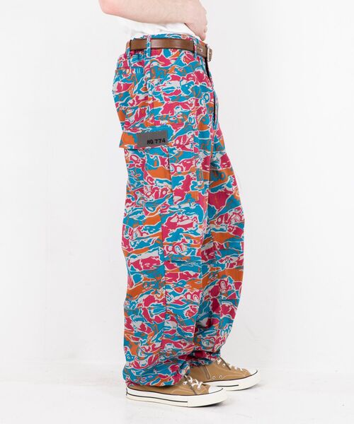 HYSTERIC GLAMOUR(ヒステリックグラマー)の「6ポケットカーゴパンツ(カーゴパンツ・メンズ・ブラック/カーキ/その他2/カーキ系・SMALL/MEDIUM/LARGE)」の22枚目の写真