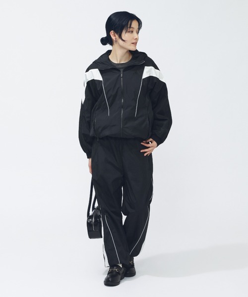 adidas(アディダス)の「アディダス adidas STSV ウーブンジャケット(ナイロンジャケット・レディース・トップグレー/ブラック/ネイビー・S/M/L/XL)」の10枚目の写真