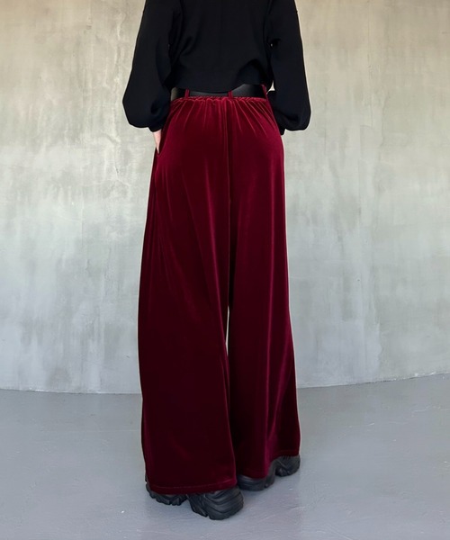 PAGEBOY(ページボーイ)の「サイドタックルーズベロアパンツ/イージーパンツ【4color・2size】(その他パンツ・レディース・ブラック/ブラウン/レッド/ベージュ・SMALL/MEDIUM)」の22枚目の写真