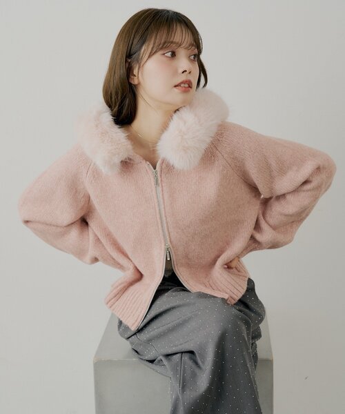 Chico(チコ)の「【SALON by Chico】フードファーWジップニットカーディガン(ニット/セーター・レディース・チャコールグレー/ベージュ/アイボリー/ピンク・FREE)」の12枚目の写真