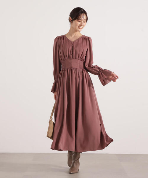 PROPORTION BODY DRESSING(プロポーションボディドレッシング)の「クルミ釦付きギャザーワンピース / 1215240110(ワンピース・レディース・ベージュ/ピンク/ブラック系その他・MEDIUM/P/S/SMALL)」の7枚目の写真