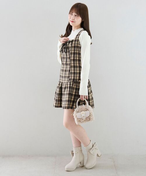 MAJESTIC LEGON(マジェスティックレゴン)の「フロントリボンチェックミニジャンスカ(ジャンパースカート・レディース・ホワイト系その他2/ブラウン系その他2・MEDIUM)」の11枚目の写真