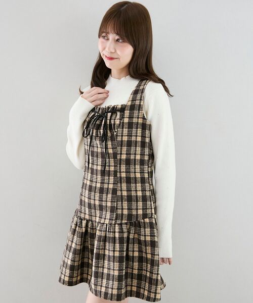 MAJESTIC LEGON(マジェスティックレゴン)の「フロントリボンチェックミニジャンスカ(ジャンパースカート・レディース・ホワイト系その他2/ブラウン系その他2・MEDIUM)」の14枚目の写真