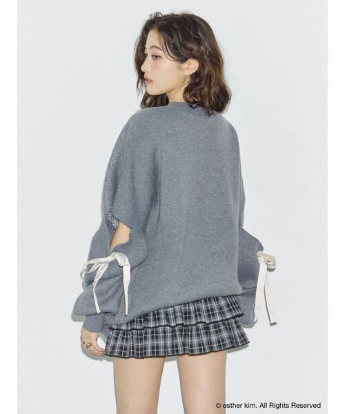 EVRIS（エヴリス）の「【Esther Bunny × EVRIS】バニージャガードニット（ニット/セーター・レディース・グレー/ホワイト・FREE）」の7枚目の写真
