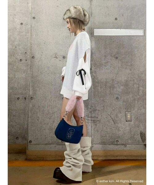 EVRIS（エヴリス）の「【Esther Bunny × EVRIS】バニージャガードニット（ニット/セーター・レディース・グレー/ホワイト・FREE）」の14枚目の写真