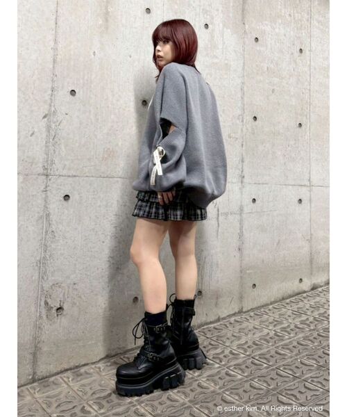 EVRIS（エヴリス）の「【Esther Bunny × EVRIS】バニージャガードニット（ニット/セーター・レディース・グレー/ホワイト・FREE）」の18枚目の写真