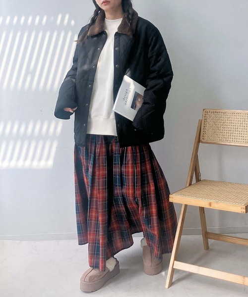 AS KNOW AS plus（アズノゥアズプラス）の「♪衿取り外し可能 2WAYキルティングジャケット（ブルゾン・レディース・ブラック/カーキ/アイボリー・FREE）」の7枚目の写真