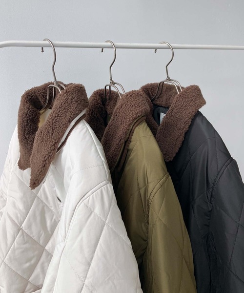 AS KNOW AS plus（アズノゥアズプラス）の「♪衿取り外し可能 2WAYキルティングジャケット（ブルゾン・レディース・ブラック/カーキ/アイボリー・FREE）」の11枚目の写真